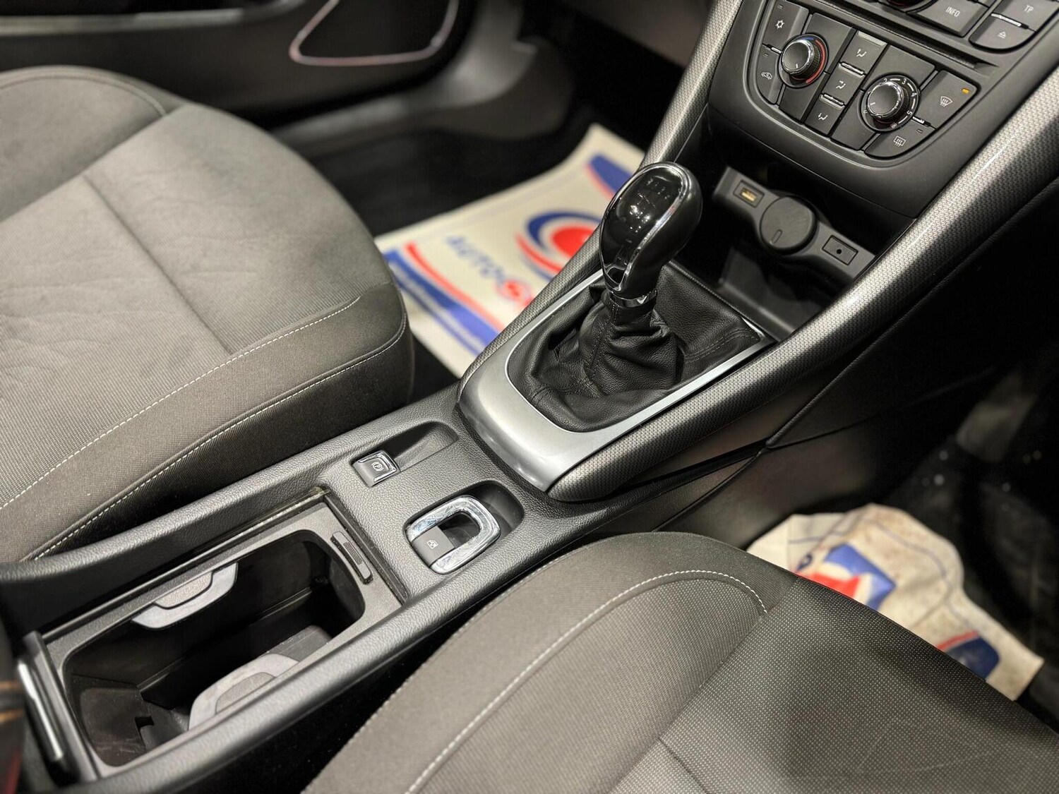 Used Vauxhall Cascada 2015 for sale - 77336717: Photo 15