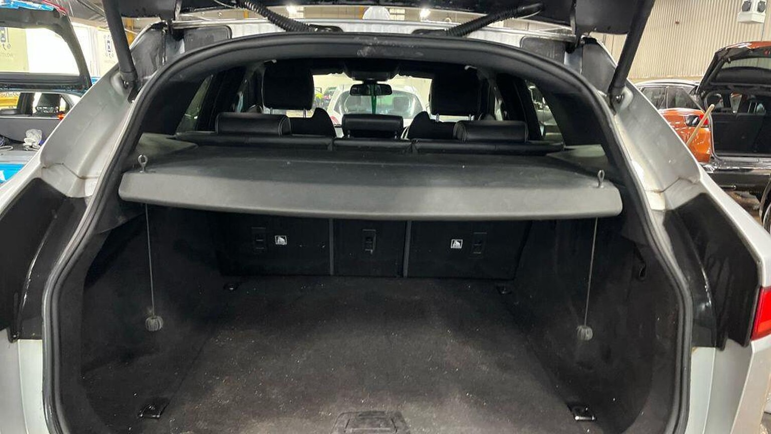 Used Jaguar F-Pace 2018 for sale - 77707159: Photo 10