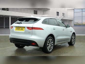 Used Jaguar F-Pace 2018 for sale - 77707159: Photo
