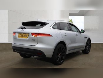 Used Jaguar F-Pace 2016 for sale - 78574921: Photo