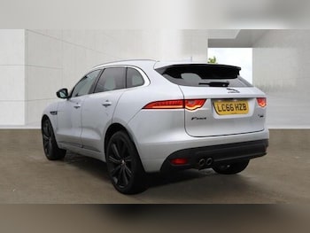 Used Jaguar F-Pace 2016 for sale - 78574921: Photo