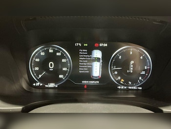 Used Volvo V90 2018 for sale - 79191675: Photo