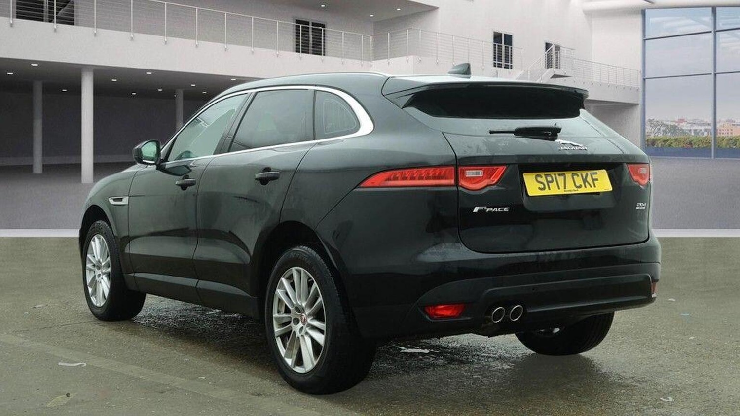 Used Jaguar F-Pace 2017 for sale - 77555109: Photo 3