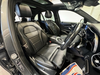 Used Mercedes-Benz GLC 2018 for sale - 78733127: Photo