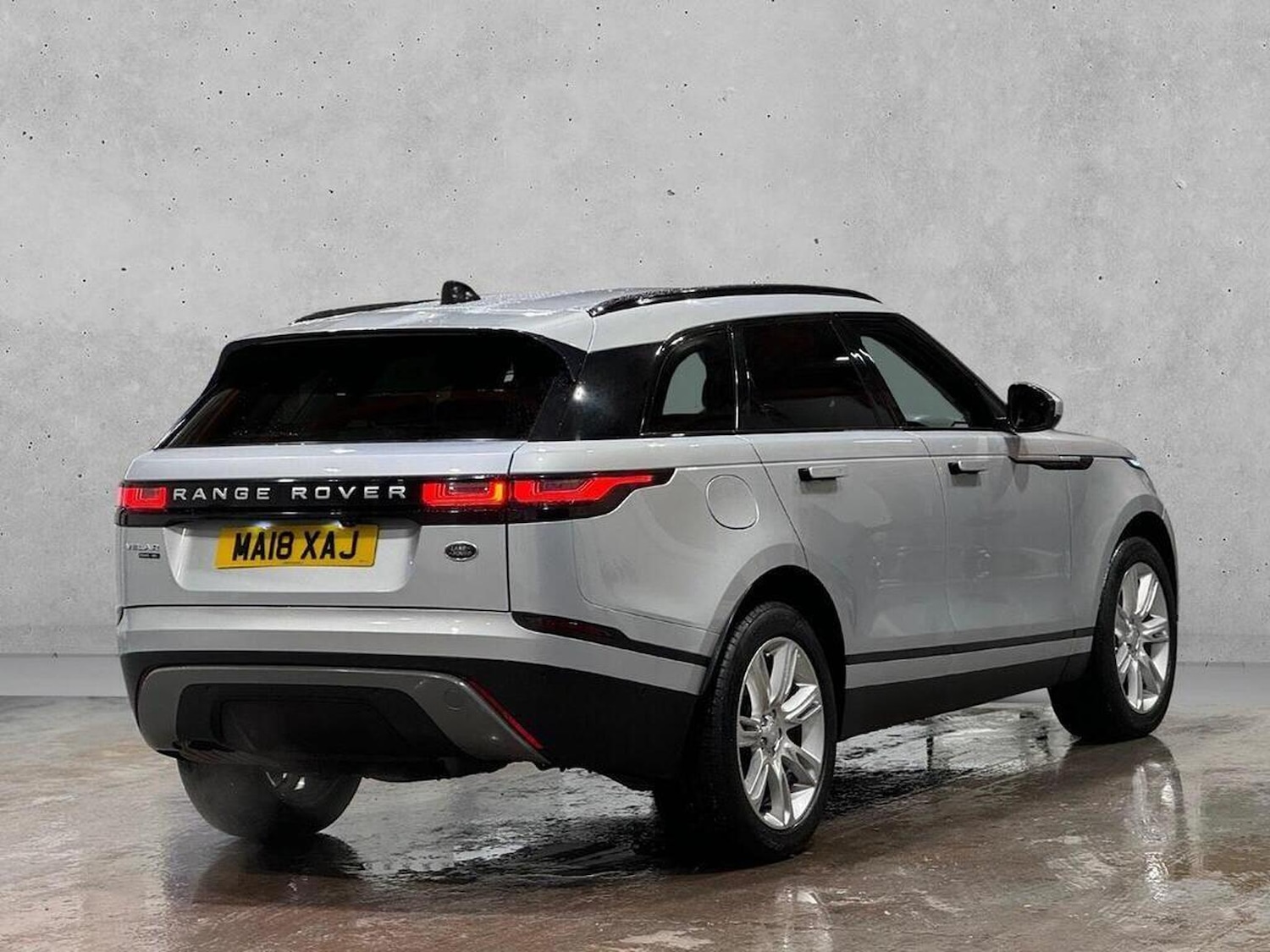 Used Land Rover Range Rover Velar 2018 for sale - 77572890: Photo 5