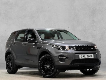 Used Land Rover Discovery Sport 2017 for sale - 77521958: Photo