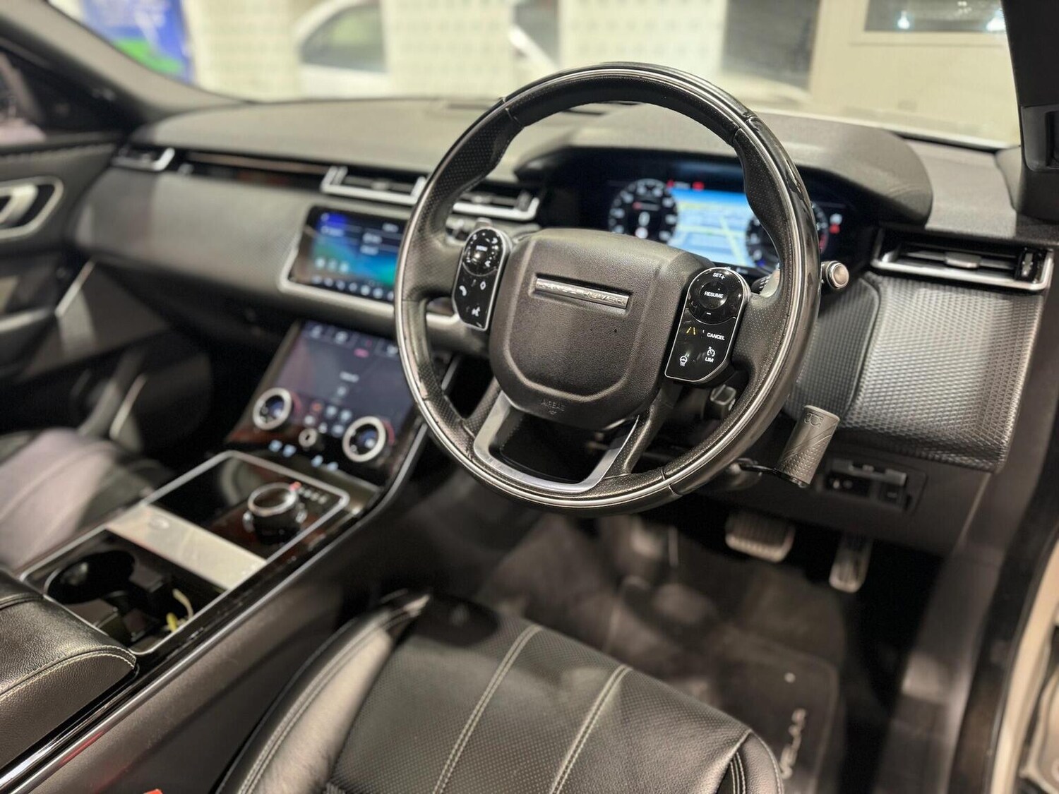 Used Land Rover Range Rover Velar 2019 for sale - 77336711: Photo 13