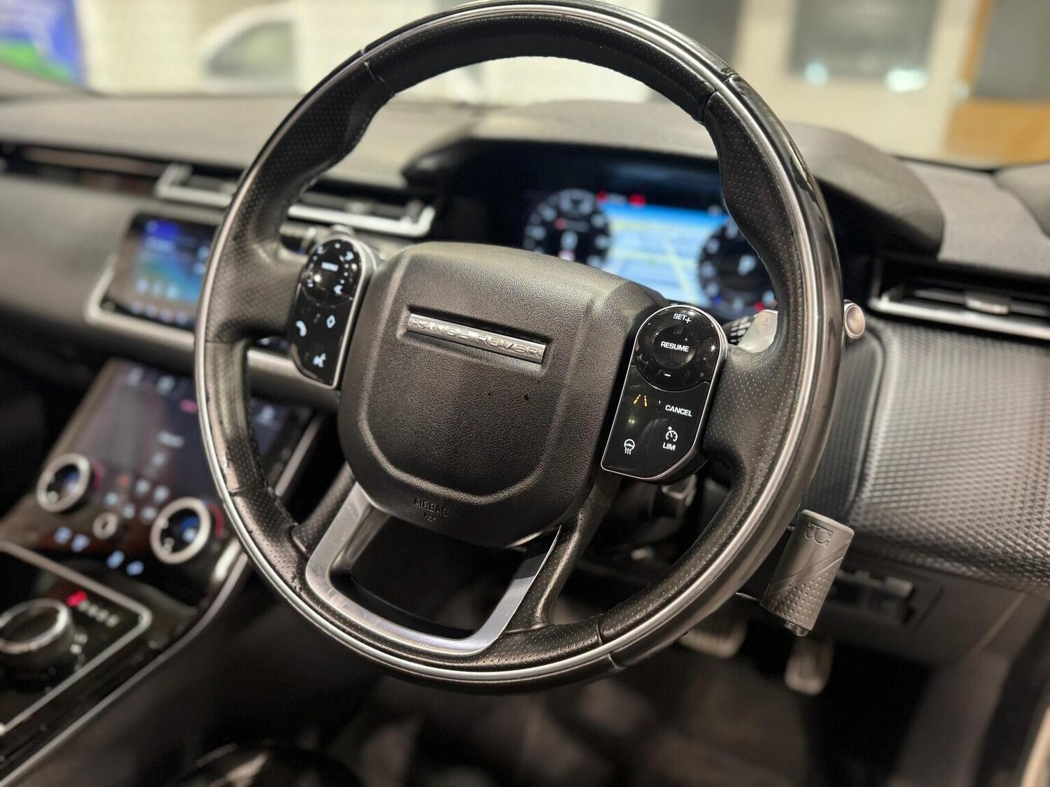 Used Land Rover Range Rover Velar 2019 for sale - 77336711: Photo 14