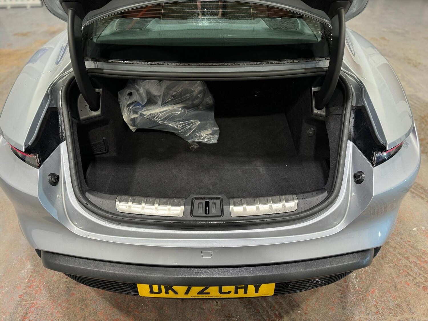 Used Porsche Taycan 2022 for sale - 77336713: Photo 20