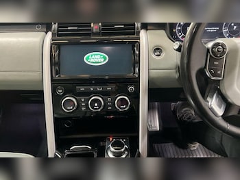 Used Land Rover Discovery 2018 for sale - 78914680: Photo