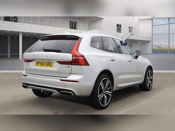 Used Volvo XC60 2019 for sale - 77438482: Photo