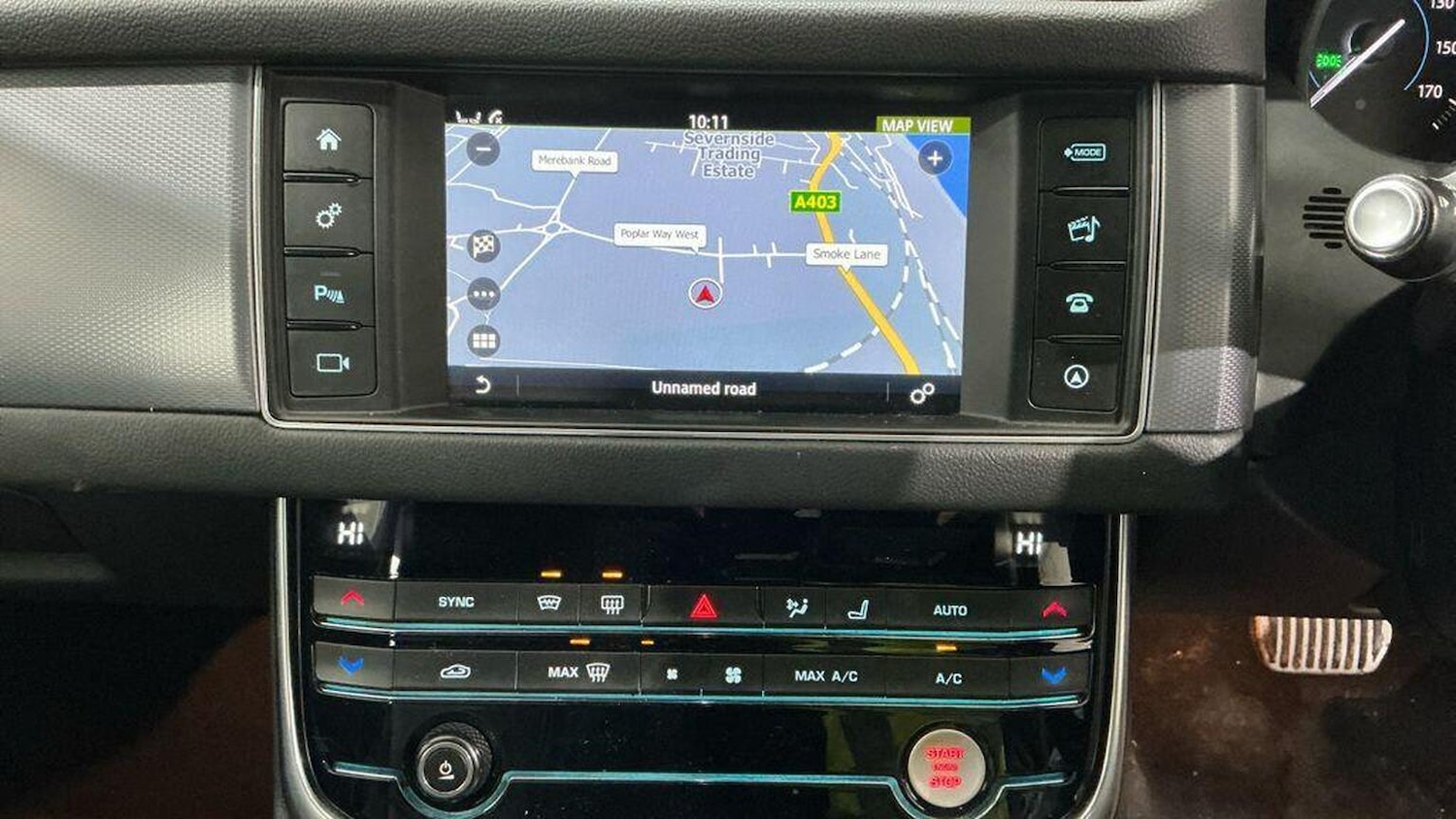 Used Jaguar XF 2018 for sale - 77694294: Photo 8