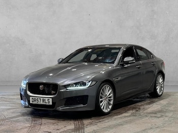 Used Jaguar XE 2017 for sale - 78574993: Photo