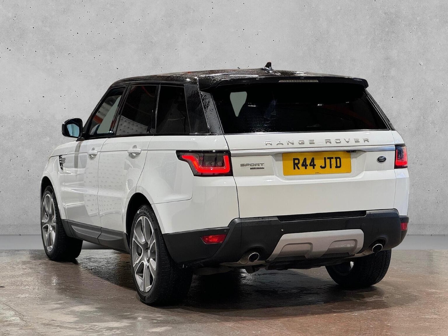 Used Land Rover Range Rover Sport 2015 for sale - 77590082: Photo 6