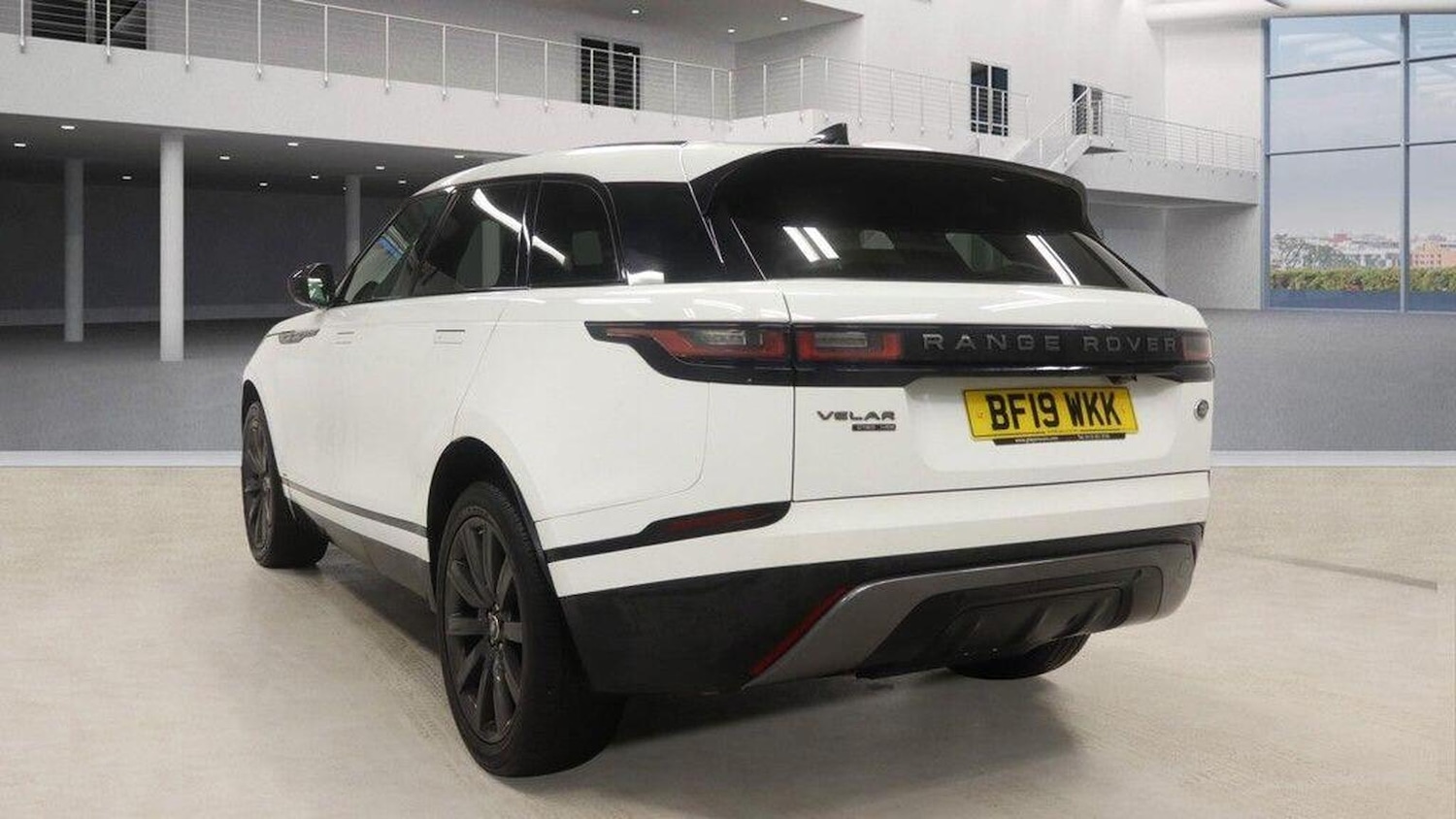 Used Land Rover Range Rover Velar 2019 for sale - 77555089: Photo 3