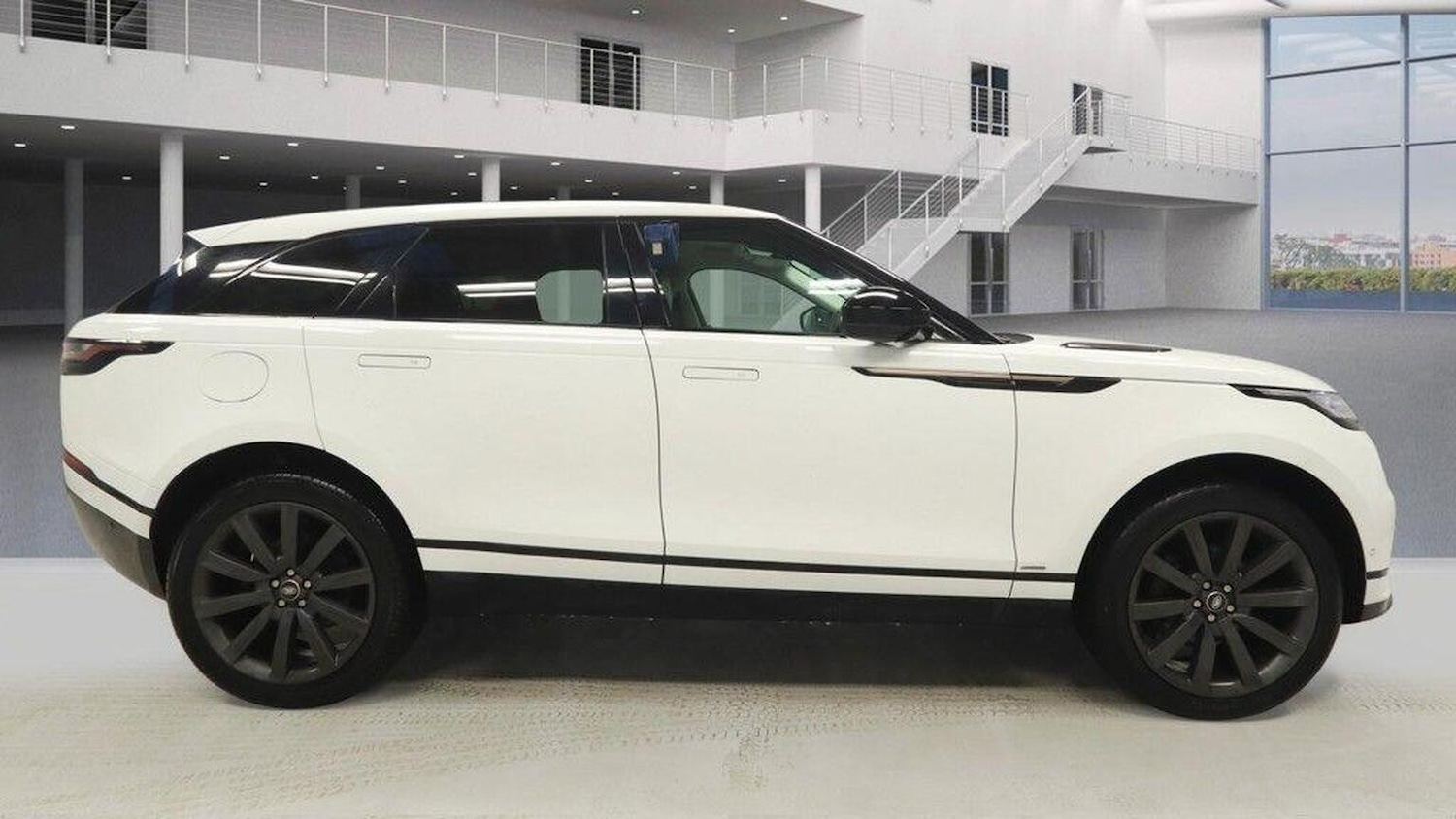 Used Land Rover Range Rover Velar 2019 for sale - 77555089: Photo 5