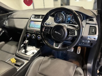 Used Jaguar E-Pace 2018 for sale - 78575055: Photo