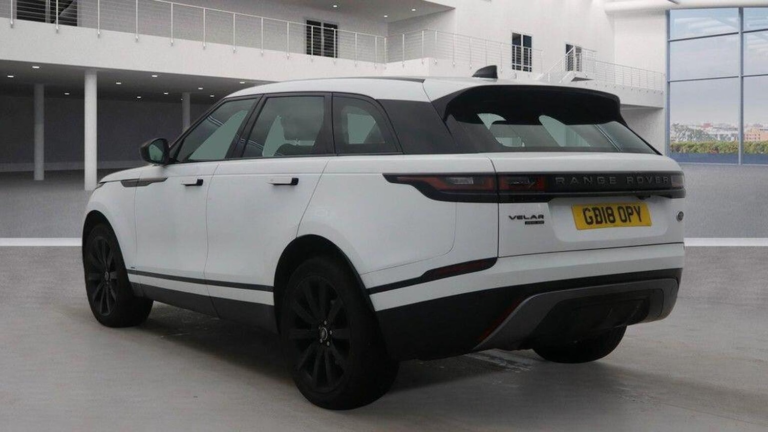 Used Land Rover Range Rover Velar 2018 for sale - 77555101: Photo 3