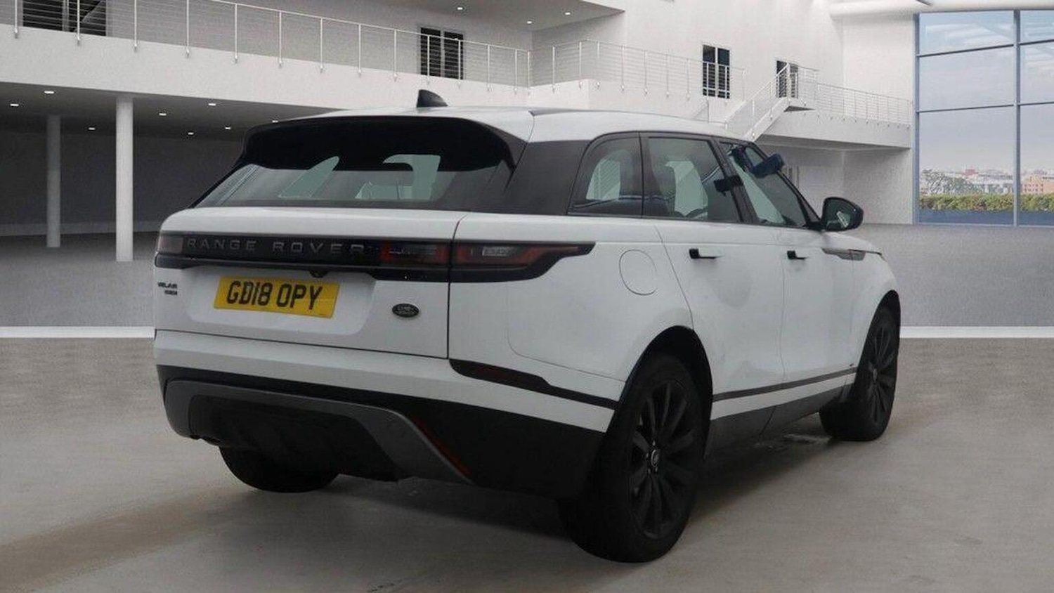 Used Land Rover Range Rover Velar 2018 for sale - 77555101: Photo 4