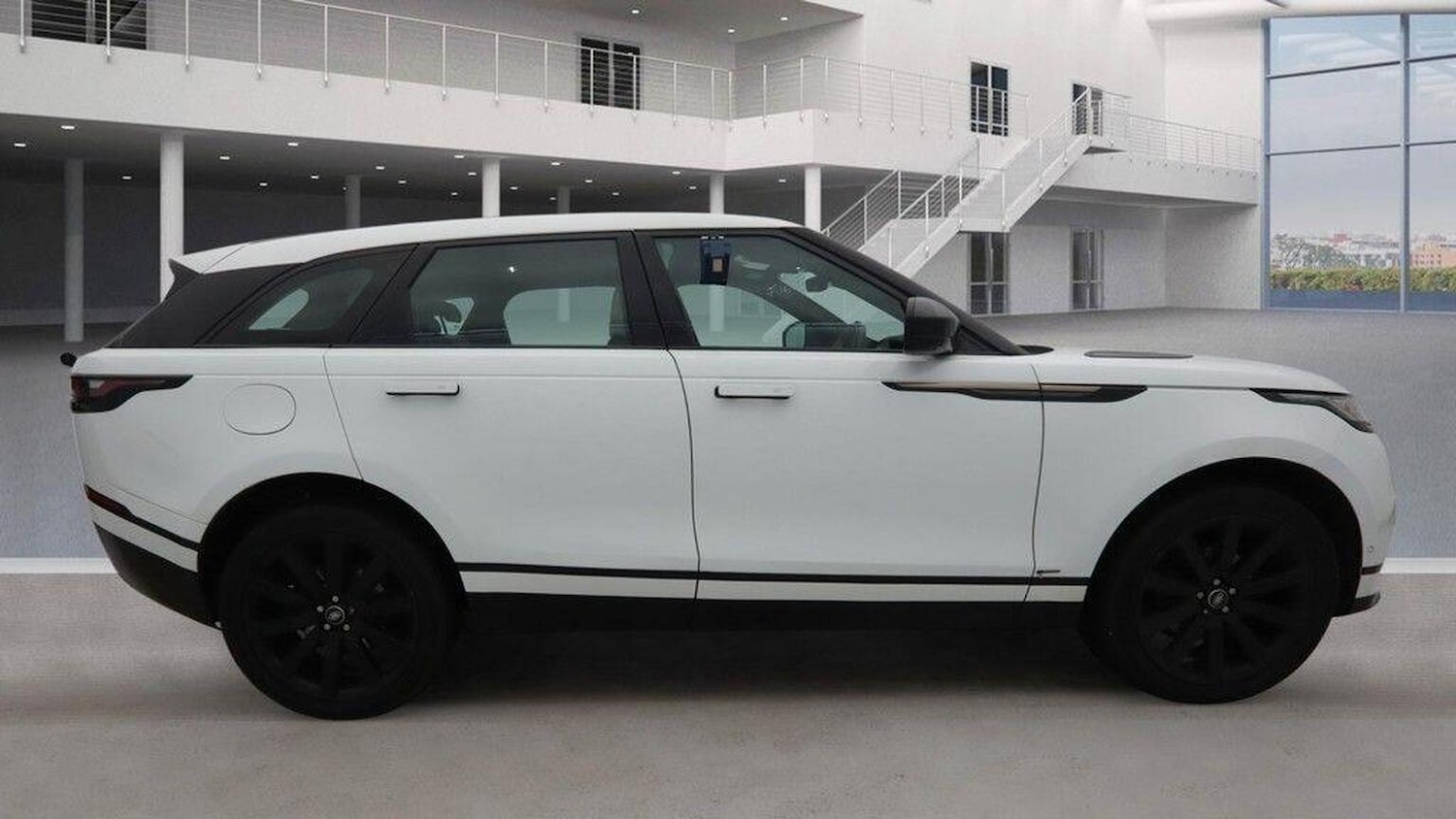 Used Land Rover Range Rover Velar 2018 for sale - 77555101: Photo 5