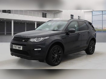 Used Land Rover Discovery Sport 2017 for sale - 77555094: Photo