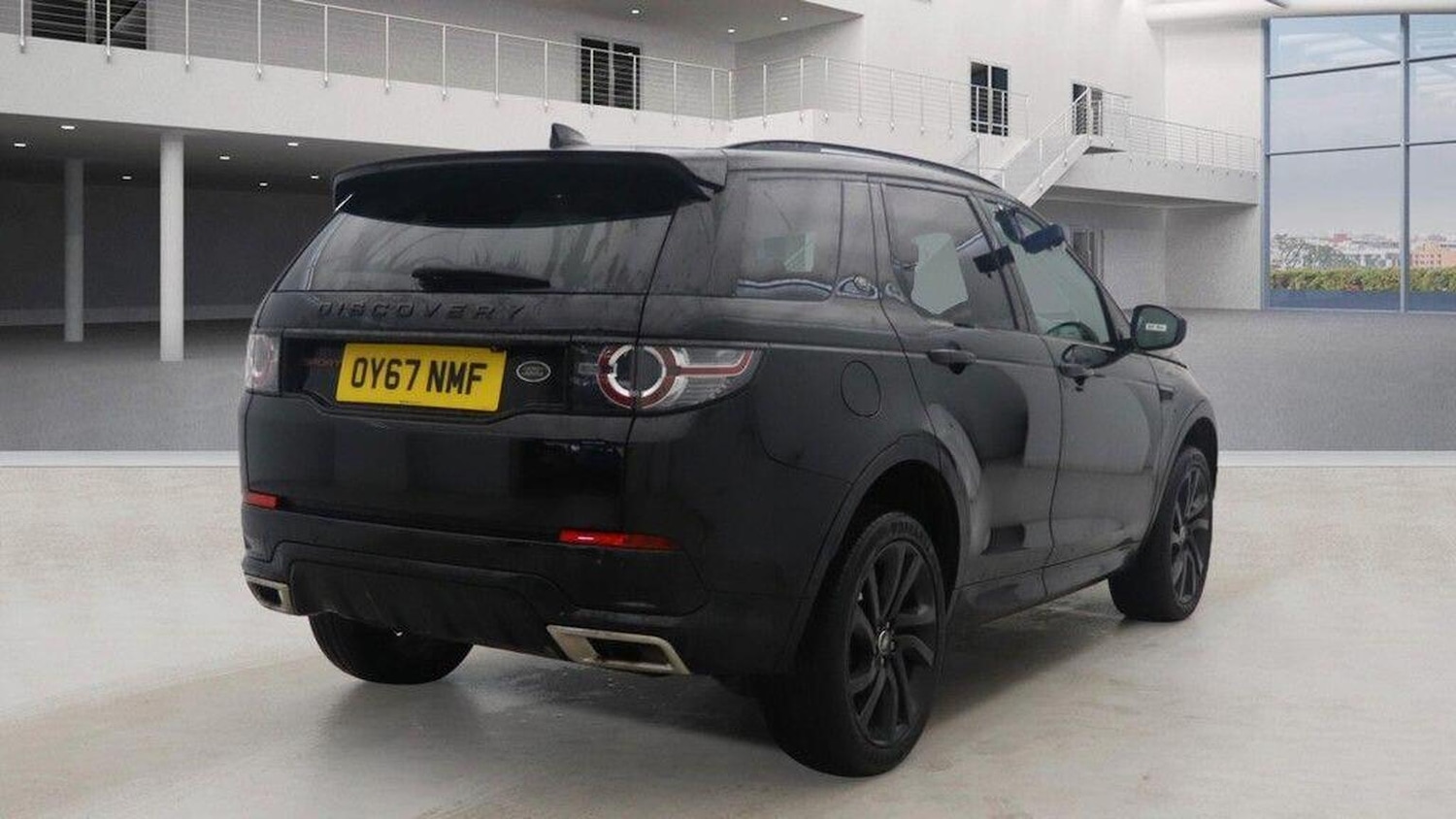 Used Land Rover Discovery Sport 2017 for sale - 77555094: Photo 4
