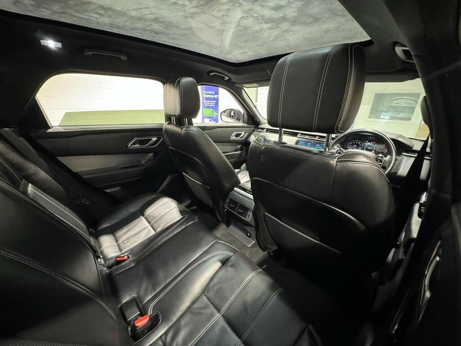 Used Land Rover Range Rover Velar 2019 for sale - 77572893: Photo 10