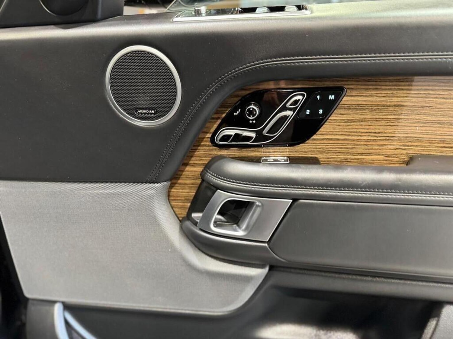 Used Land Rover Range Rover 2019 for sale - 77735767: Photo 21