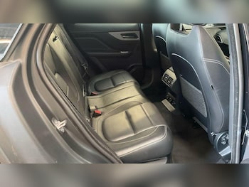 Used Jaguar F-Pace 2018 for sale - 79254990: Photo