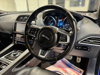 Used Jaguar F-Pace 2019 for sale - 79284113: Photo