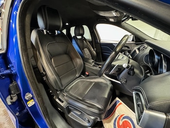 Used Jaguar F-Pace 2019 for sale - 79284113: Photo