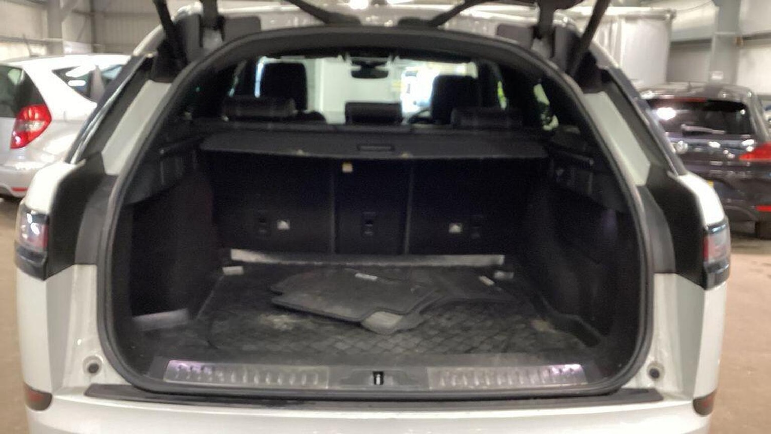 Used Land Rover Range Rover Velar 2018 for sale - 77314033: Photo 10