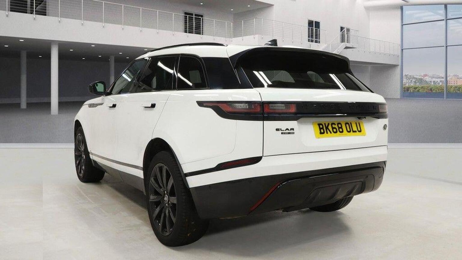 Used Land Rover Range Rover Velar 2018 for sale - 77314033: Photo 3