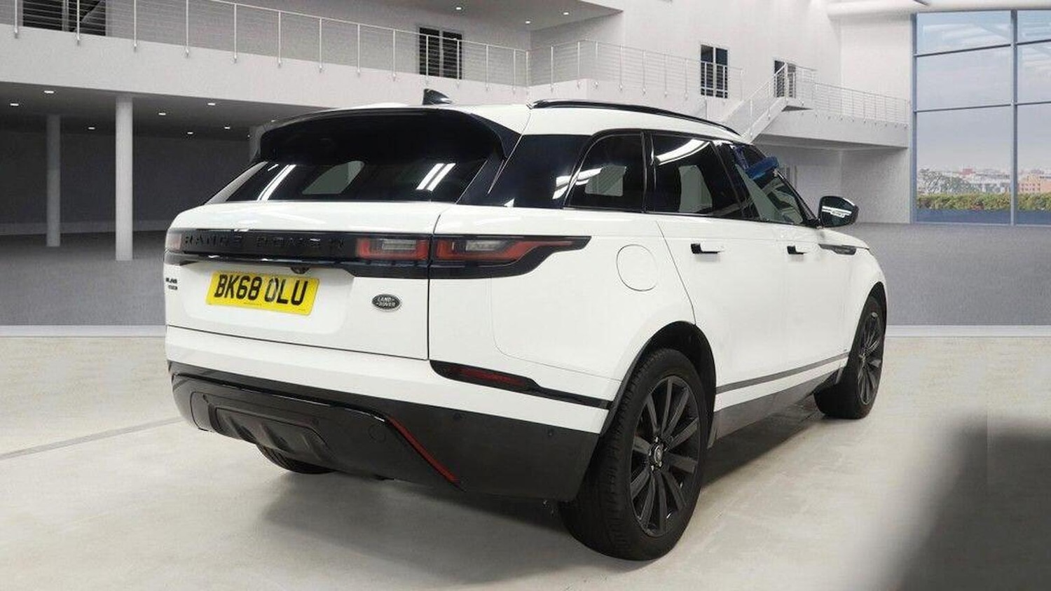 Used Land Rover Range Rover Velar 2018 for sale - 77314033: Photo 4