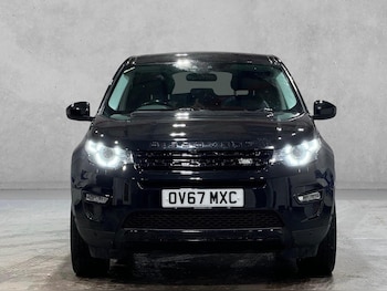 Used Land Rover Discovery Sport 2017 for sale - 78571586: Photo