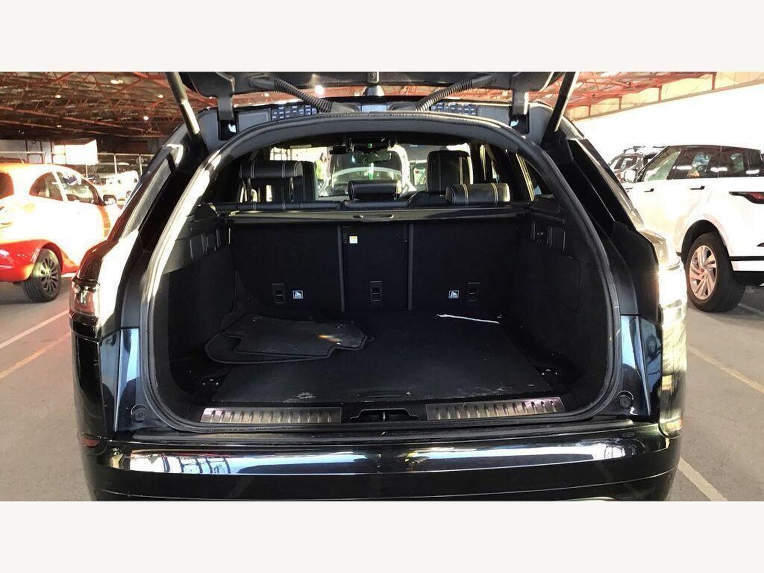 Used Land Rover Range Rover Velar 2020 for sale - 77681845: Photo 7