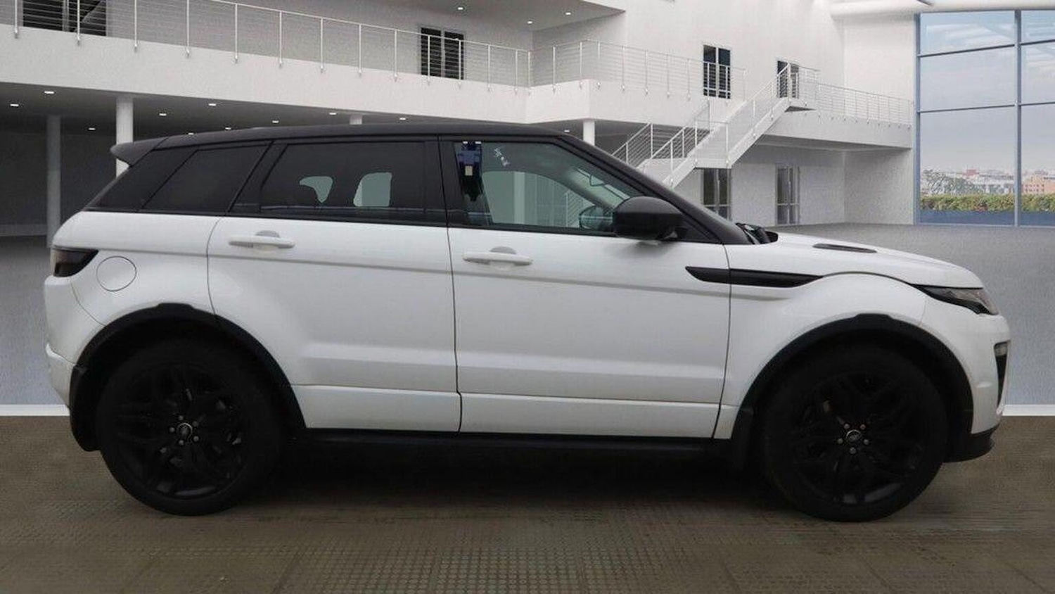 Used Land Rover Range Rover Evoque 2016 for sale - 77438480: Photo 5