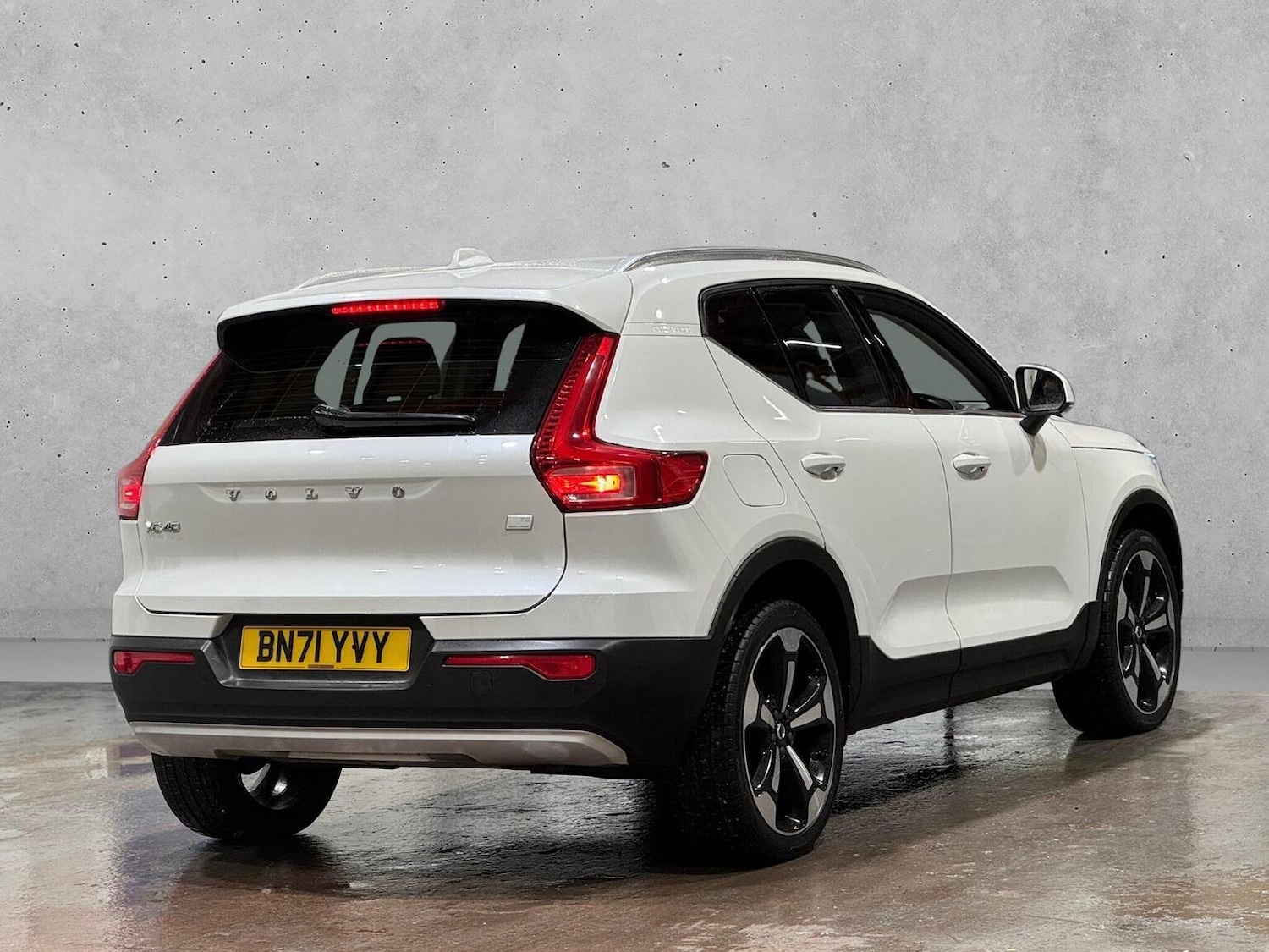 Used Volvo XC40 2021 for sale - 77572809: Photo 5