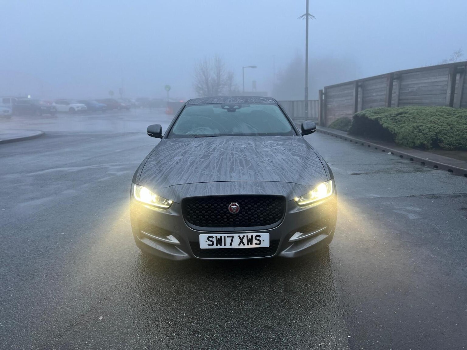 Used Jaguar XE 2017 for sale - 77417193: Photo 5