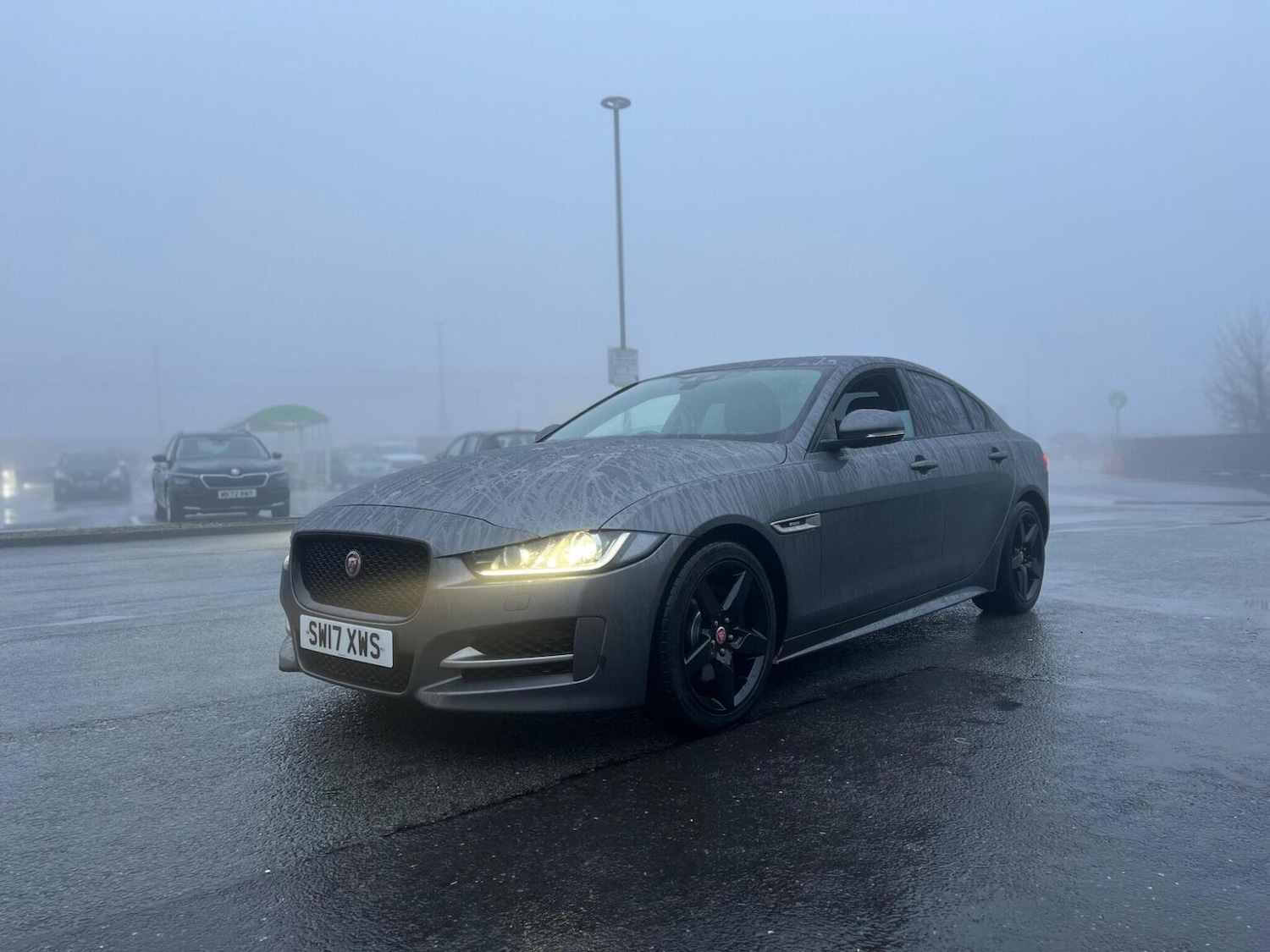 Used Jaguar XE 2017 for sale - 77417193: Photo 7