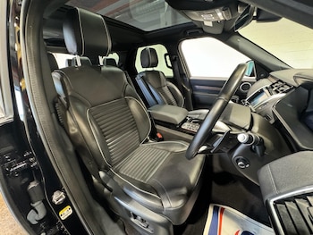 Used Land Rover Discovery 2019 for sale - 79284026: Photo