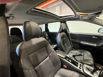 Used Volvo V50 2012 for sale - 79246476: Photo