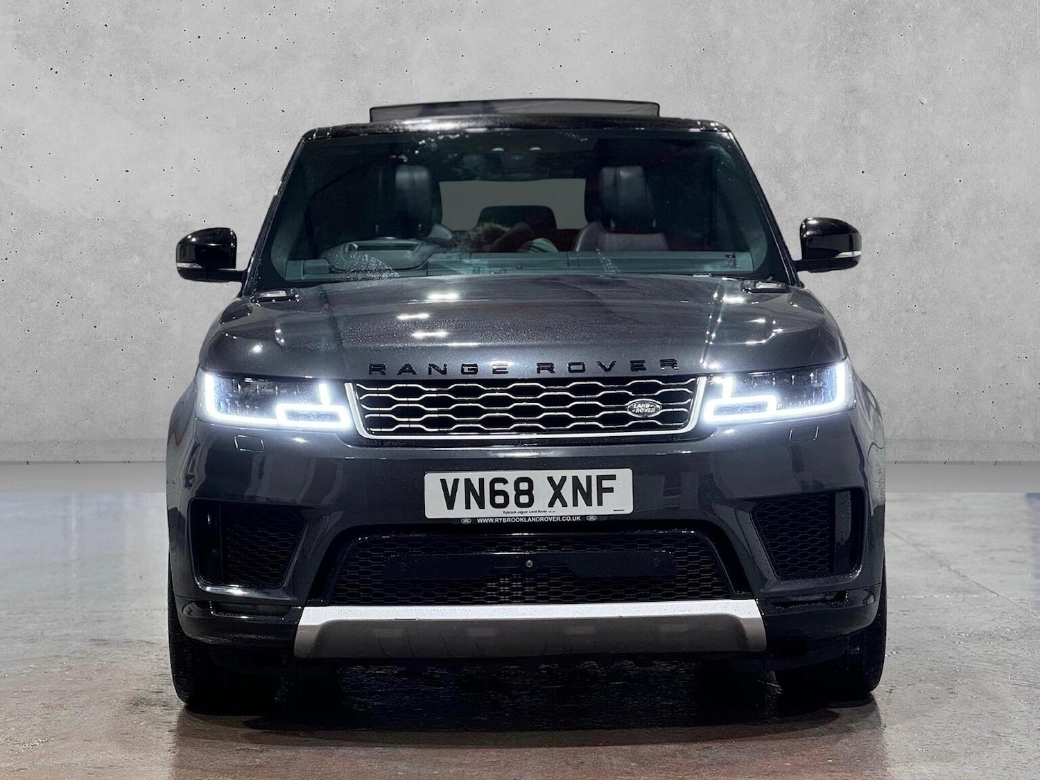 Used Land Rover Range Rover Sport 2018 for sale - 77336804: Photo 2