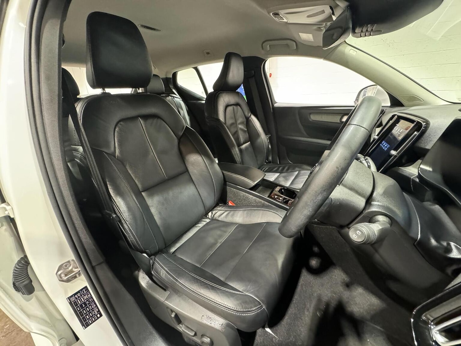 Used Volvo XC40 2021 for sale - 77453382: Photo 13