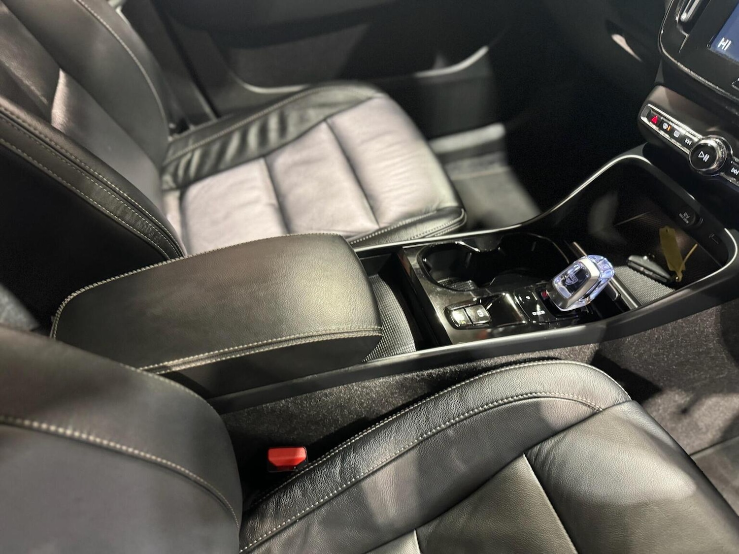 Used Volvo XC40 2021 for sale - 77453382: Photo 18