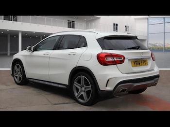 Used Mercedes-Benz GLA 2014 for sale - 77638637: Photo