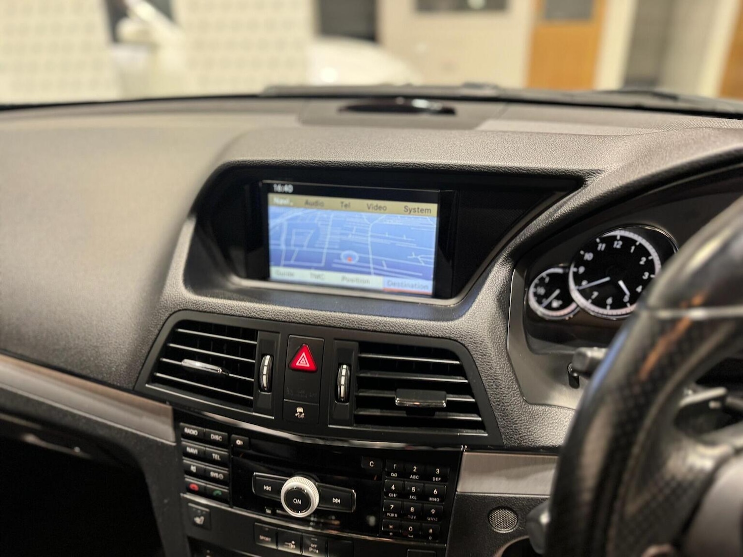 Used Mercedes-Benz E Class 2009 for sale - 77622420: Photo 10