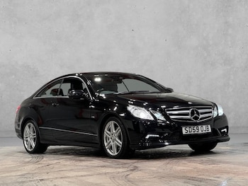 Used Mercedes-Benz E Class 2009 for sale - 77622420: Photo