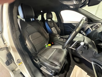 Used Jaguar F-Pace 2019 for sale - 79337093: Photo