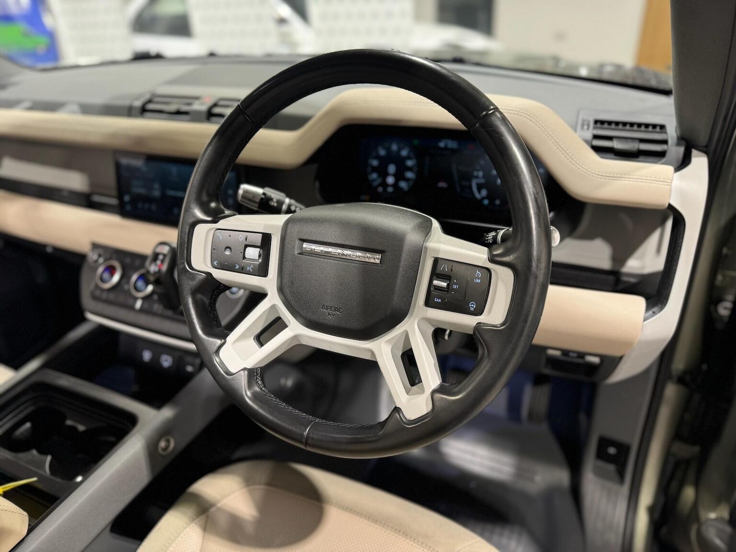 Used Land Rover Defender 2020 for sale - 77721210: Photo 13